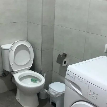 Apartamento En Calle San Miguel Con Terraza Privada *